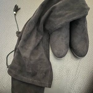 Black Over-the-Knee boots